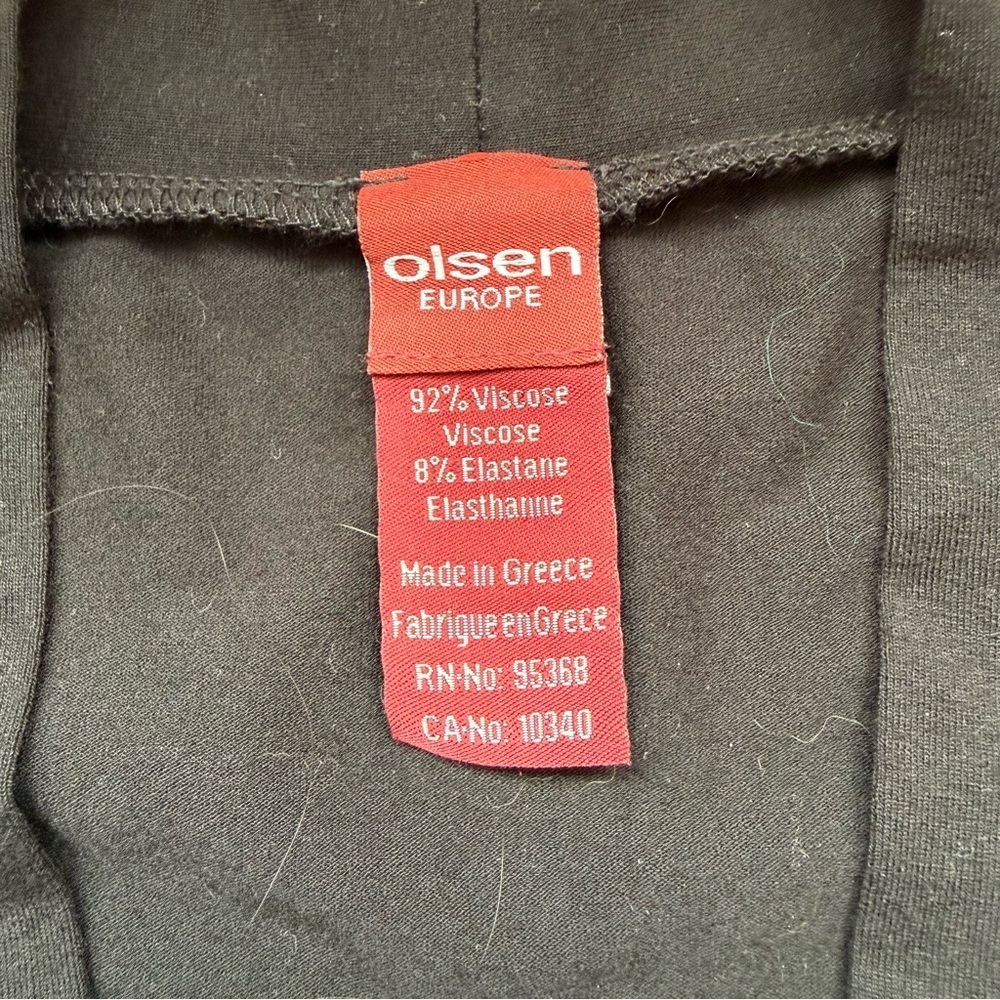 Olsen Europe | women's medium Elegant Black Camisole with Decorative Accent - Picture 3 of 4